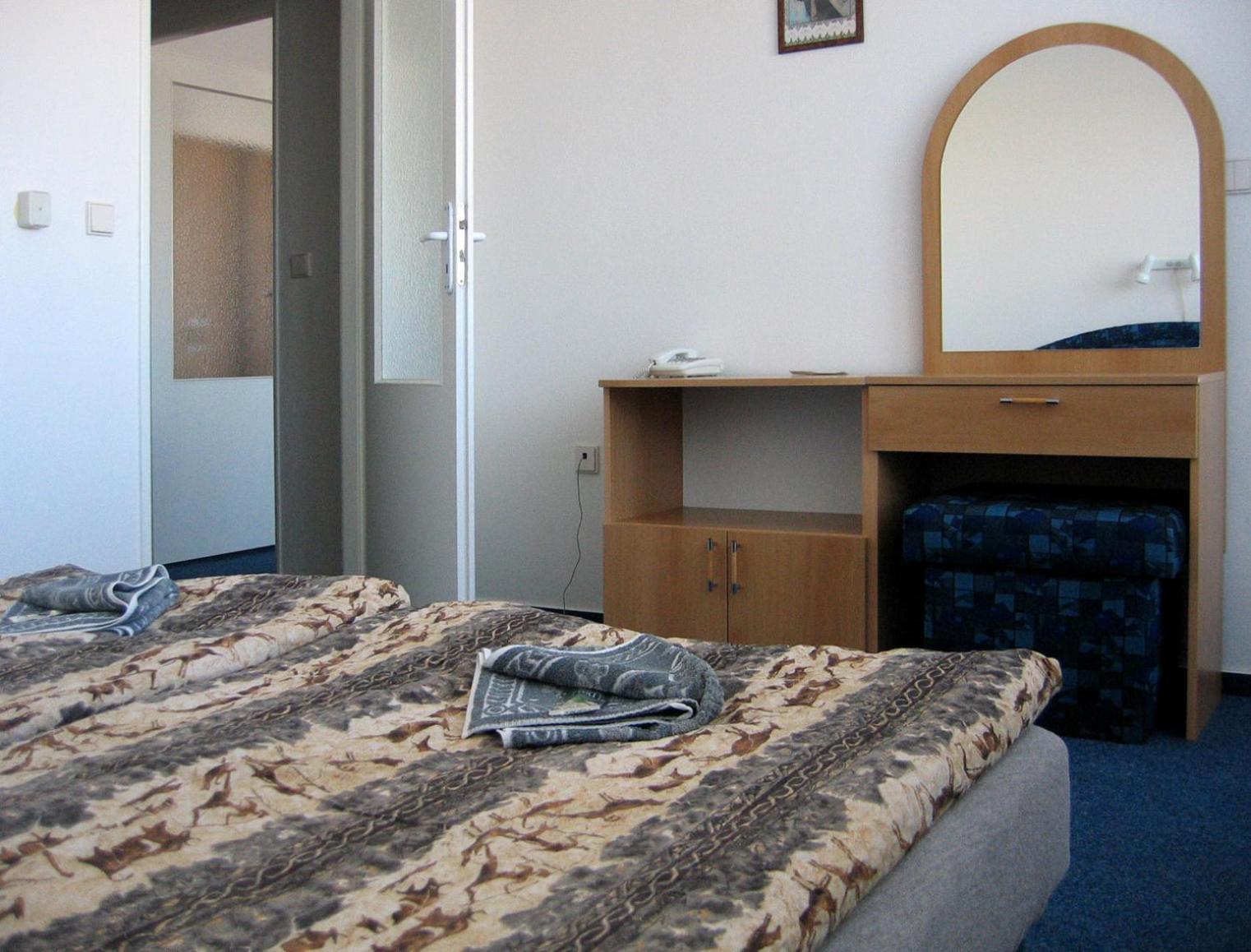 Hotel Morava Jevíčko エクステリア 写真
