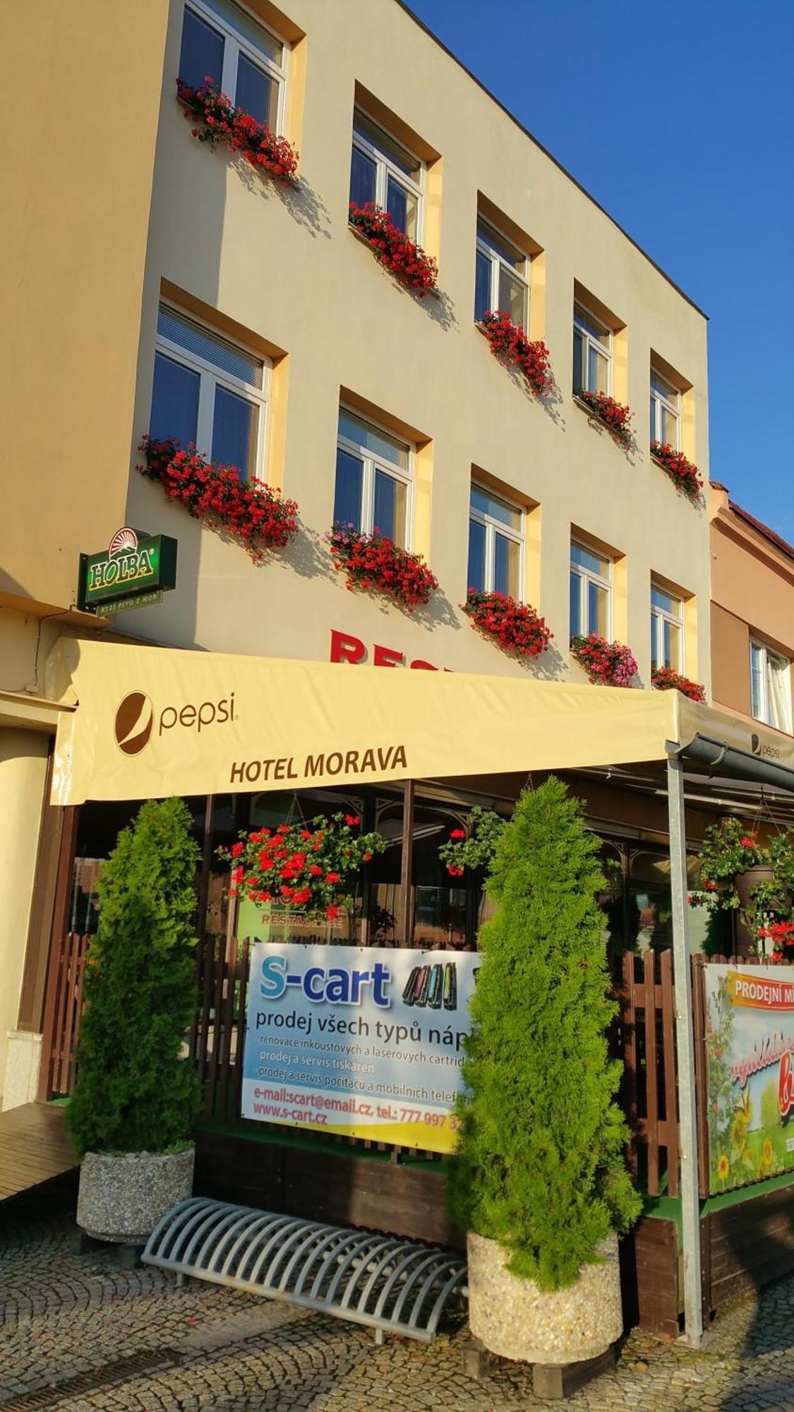 Hotel Morava Jevíčko エクステリア 写真